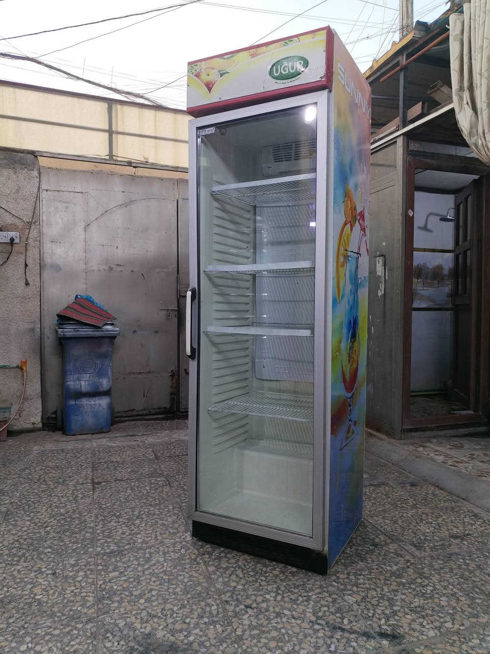 عارضات عمودي عدد 3 شغالات السعر كلهن 500 قفل العنوان بغداد حي اور الشراي يتصل على هذا الرقم ***********
