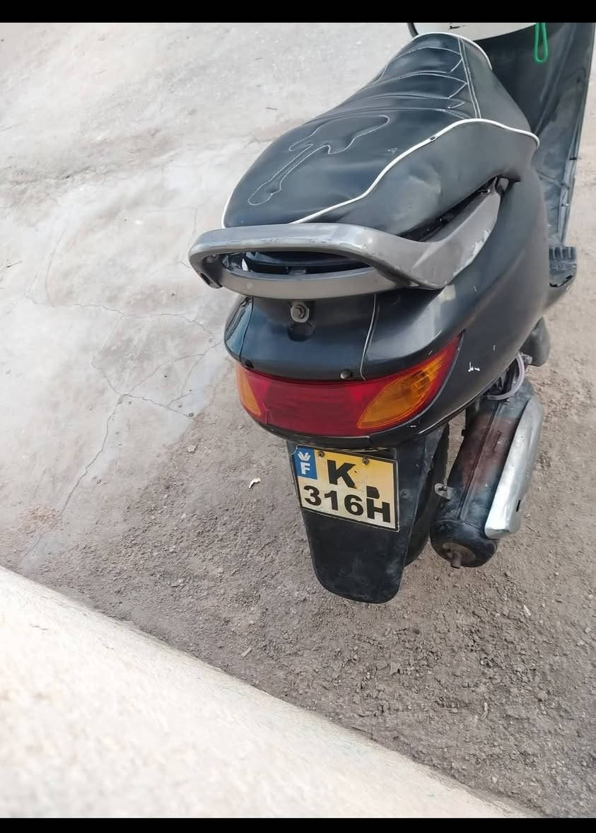 سلام عليكم شباب هاي دراجه نثيه للبيع دراجه كهربائية شغله نكره سلف دراجه مفتوح بس بستم بوشه وبهيه خيط دخان بس بل تشخيل مكانهه ديوانيه قضاء الدغاره ***********🔇
