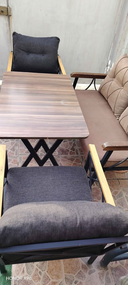 للبيع تخم ٢ كرسي ١ قنفه أربيل, العراق


**إذا كنت صاحب هذا الإعلان وتريد حذفه لأي سبب، رجاءا أرسل رسالة إلى الدعم الفني**