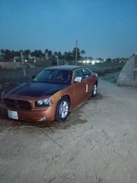 جارجر للبيع ترهم مراوس او بيع حسب القناعه السياره جاهزه من كلشي مناقصه...