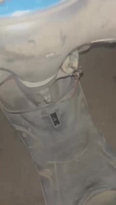 سلام عليكم دراجه ماكس منغولي لبيع الدراجه بلاديه  والصلنصه رياضي 
وصلنصه مالته البلاديه موجوده الدراجه خير من الله نكر سلف الدراجه بلاديه مامفتوحه بيع او مراوس حسب القناعه السعر 600 وبيه مجال الرقم ***********
