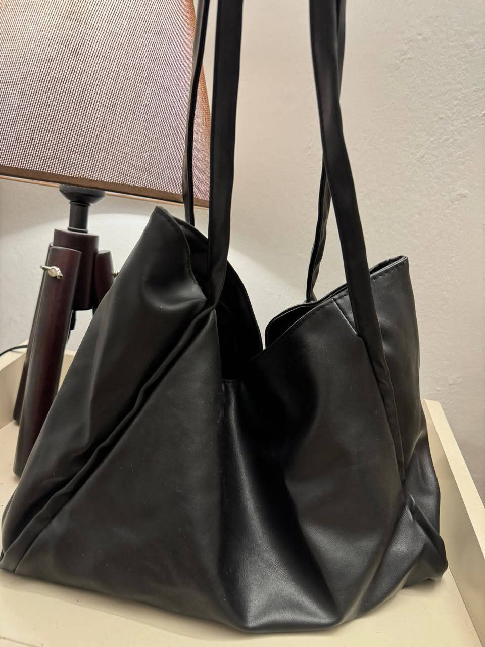 مرحبا جبت وجبه جنط من الصين وجبه راقية وجدا ممتازة بس اني عندي دوام وماعندي مجال ابيعه ومااعرف اشون ابيعهن هاي نموذج منهن اني عندي اهواي والي يريد يشتريهن هور يحدد السعر لان مااعرف ابيش ابيع لان هنه اهواي مكاني بغداد الكاضميه


**إذا كنت صاحب هذا الإعلان وتريد حذفه لأي سبب، رجاءا أرسل رسالة إلى الدعم الفني**