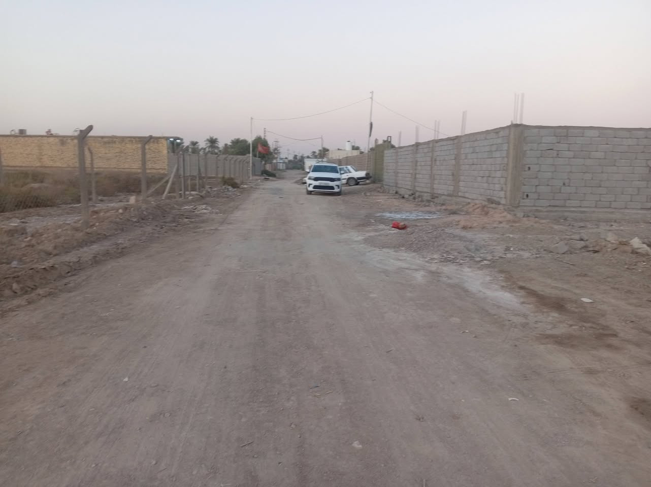 نص دونم طابو اسهم تحويل مباشر بسم المشتري على طريق السفينه خلف ثانويت الواثق مباشرتن طابو اسهم ماء كهرباء وبوري ماي باب البستان ***********
