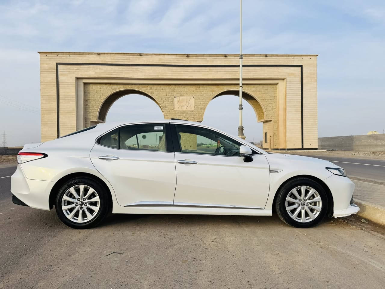 كامري 2019 للبيع فول الفول بصمه وفتح بنوراما مواصفات GLE اعلى فئه خليجي كلين ماشيه 97 الف بيع نقد او مراوس بكورلا حصرا السياره باسمي مشروع وطني باي محاففظه تقدر تحول ملاحضه السياره حيل نظيفه ماناقصها مصرف ربع دينار 
حجم المحرك 2500 
مكاني صلاح الدين الشرقاط
للاتصال ***********
