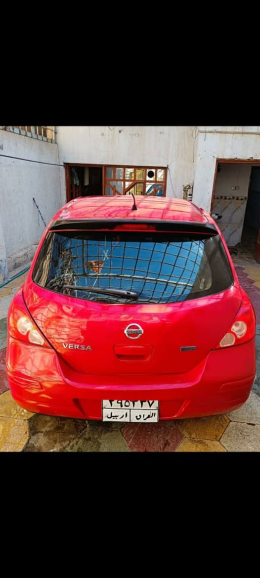 سلام عليكم 
نيسان فيرساموديل 2012واردامريكي بيه جاملغ امامي فقط صبغ حزام جماليه بيه تدفئه تبريد سياره جاهزه  غرامات 6ورقه ينزل من السعر السعر 86بيه مجال للإستفسار ***********
