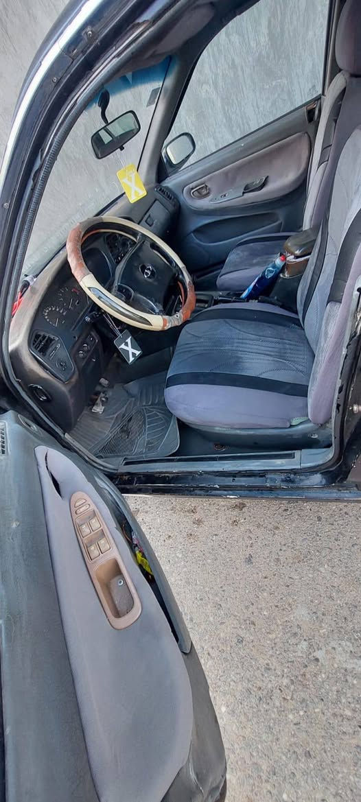 برنس موديل 1997 رقم انبار  نكليزي  كير وتماتيك محرك مفتوح  سعر  32 وبيهامجال بسيط  ***********
