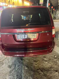 للبيع دوج كلاسلر  2016 سياره جاهزه من كل النواحي مرفق السونار مع الصور...