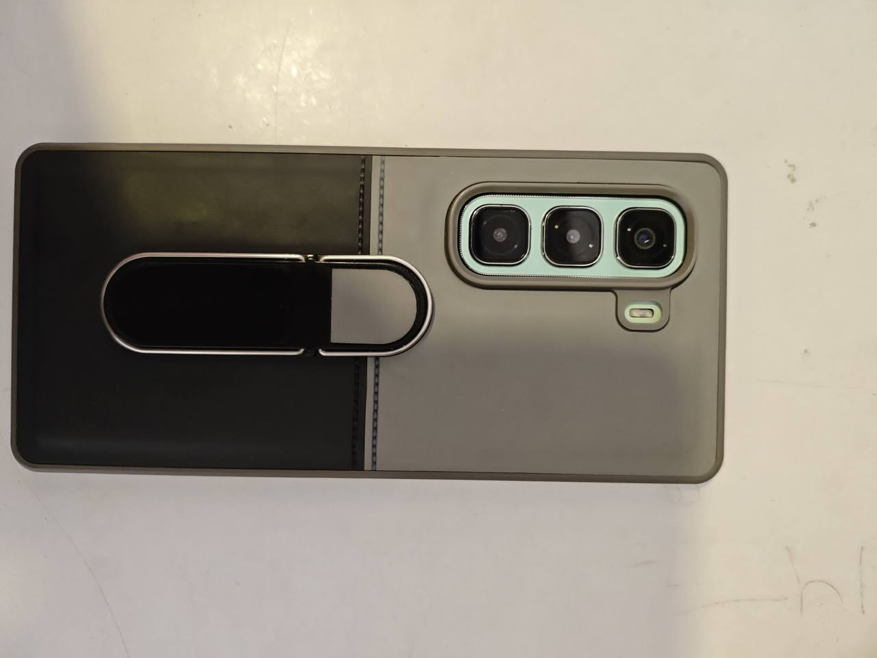 جهاز انفنكس هوت 50 برو بلس ذاكرة 256 الظهر جلد نباتي لون أخضر للبيع السعر 150 وبي مجال بسيط مكاني بغداد الغزالية


**إذا كنت صاحب هذا الإعلان وتريد حذفه لأي سبب، رجاءا أرسل رسالة إلى الدعم الفني**