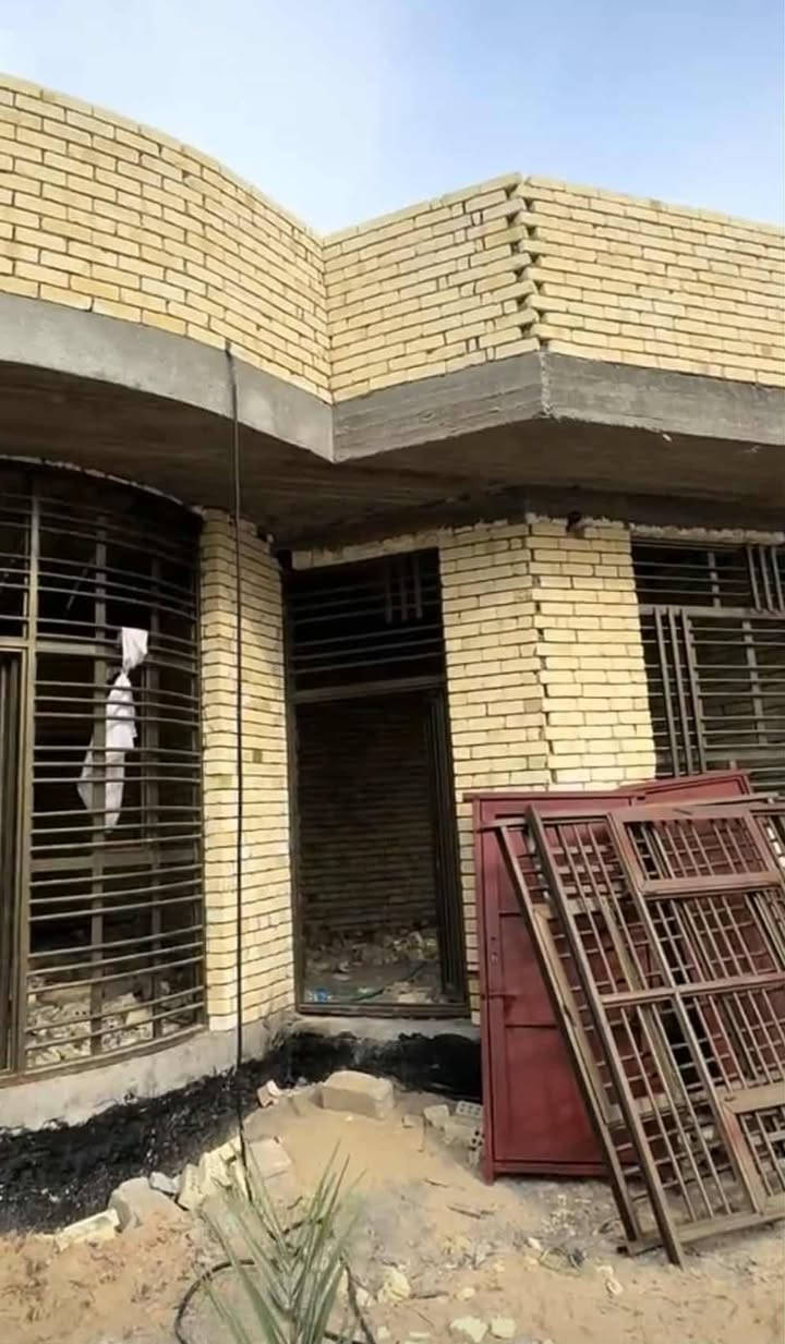 خلفه بناء شغل درجه اولى ستلام مهندس نشتغل جميع المحافظات ***********
