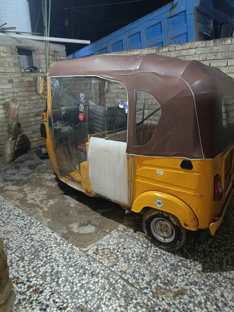 تكتك للبيع موديل 21شهر السابع
المكان بغداد النهروان راسني خاص
