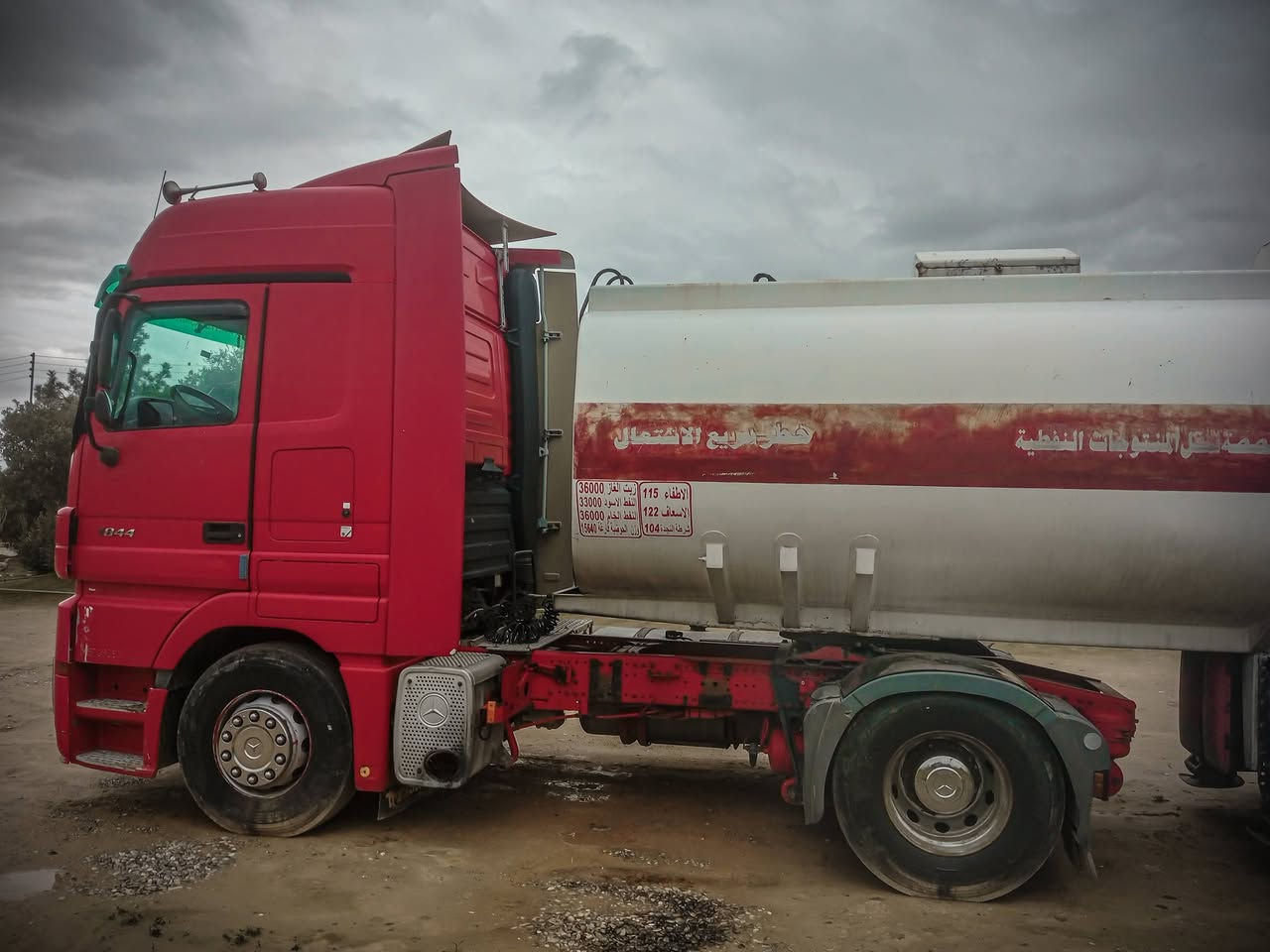 السلام عليكم ورحمه الله وبركاته 
#اكتروس_للبيع
#موديل_2005
حجم 1844
السياره كير اوتوماتيك عرجه بدون كلج 
8نمر 
رتايدر 5طكات
طوناج 
#السعر_430$
GPS
رقم دولي جديد 
سنويا بسمنه 
تحويل مباشر
سياره جاهزه بوجهك عل تحميل 
للاستفسار الاتصال 
هـ‍***********
#أدمن
