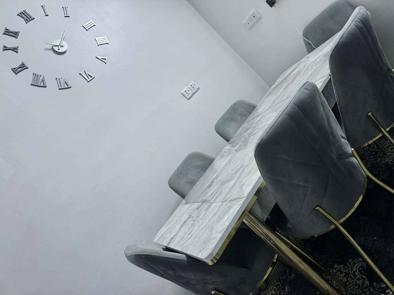 مێز و کورسی نان خواردنی شەش نەفەری نرخی 220 و مجالی کەم ، شوێن کەلار كالار, السليمانية


**إذا كنت صاحب هذا الإعلان وتريد حذفه لأي سبب، رجاءا أرسل رسالة إلى الدعم الفني**