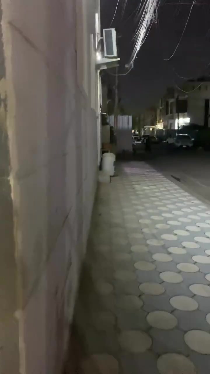 للبيع مشتمل ركن فارغ مدخلين حي اور الضباط ٤٠ م
الوجه ٤ ونزال ١٠ نوم ٢ وبيتونا 
*********** 
السعر ١٥٥

