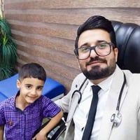 د علي محسن الجشعمي • اخصائي اطفال • بابل الحمزة الغربي