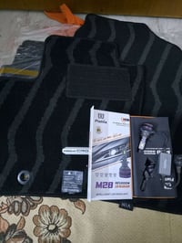 ارضيات كورولا كروز لايت زنون اصله بالضمان خلي السعر وتعال خلاص. 077034...