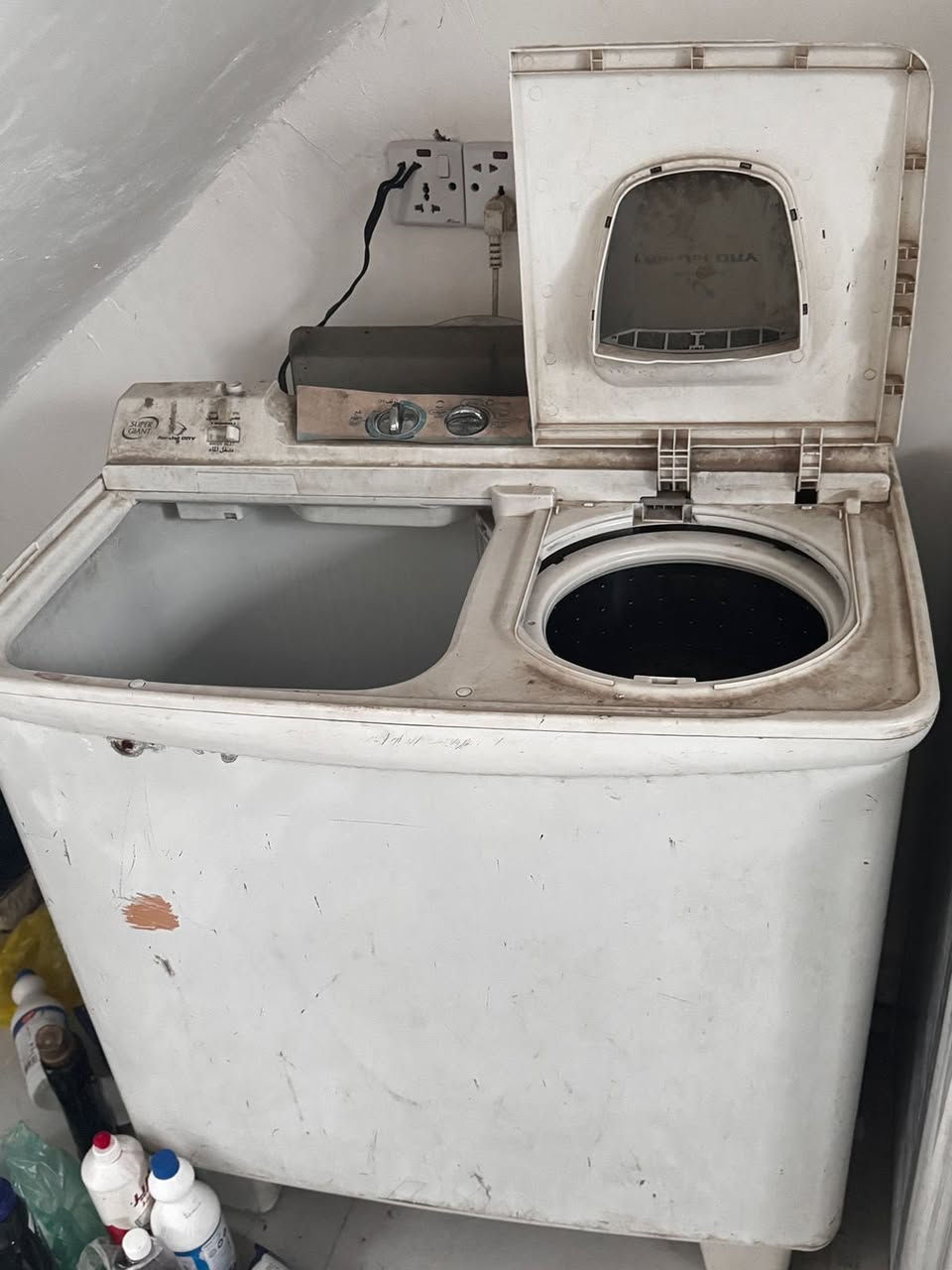 للبيع


**إذا كنت صاحب هذا الإعلان وتريد حذفه لأي سبب، رجاءا أرسل رسالة إلى الدعم الفني**