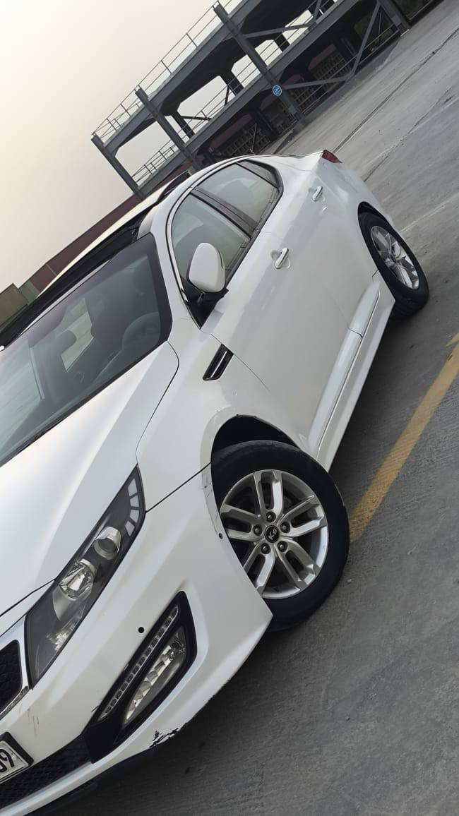 السلام عليك شباب
كيه اولتيمه موديل 2015
بانزين اصل محرك 2000 دوش 
سياره جاهزه من كلشي مكينه وگير وحداديه وتبريد كفاله 
لوحات اربيل انگليزي بدون سنويه 
السعر 50 بيه مجال حگ الجيه 
العنوان ناصريه مركز 
***********
