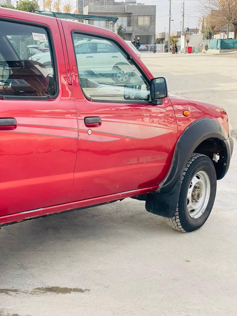 پبکاب نیسان دەبڵ ئەکسل 
مۆدێلی 2008 
سەیارەکە گێڕ و مەکینەی بە شەرت ئەکسلی بەشەرت 
بێ بۆیاغە و ڕەقەمی تا ساڵی 2029 تازەیە 
سەیارەکە ماڵی دۆستە
سعری 119 مەجالێکی کەمی تیایە 
بۆ پەیوەندی:
*********** السليمانية, العراق
