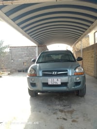 توسان ٢٠٠٩ • فول اوتماتيك • ماشي ١٦٧ ألف