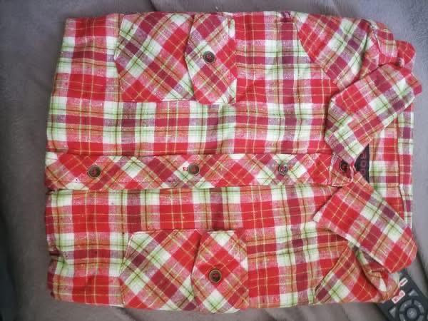 #جملة شروة قميص شتوي شبابي
خامة حلوه راقية

مقاسات s m l xl
⚡️سعر القطعه الف دينار فقط ⚡️
العدد 4000 قطعه
اقل كمية 2000 قطعه

اربيل / وتساب ابو لاوند
***********
