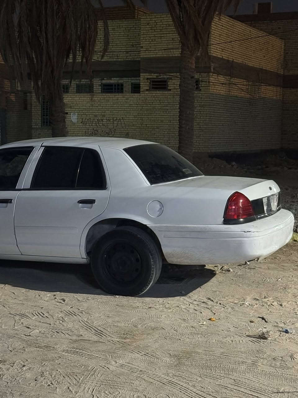 السلام عليكم فورد كراون فكتوريا مزاد معاملته كامله من كُلشي 2006 محرك بلادي 4.6
كير محرك كهربائيات جديد كلشي بلسياره جديد دعاميه الورا موجوده  وسكنات موجودات  دواخل دشبول جديد جاهزه السياره  مكانه نجف السَعر 25 وبيها مجال قليل
الاستفسار اكثر ***********
