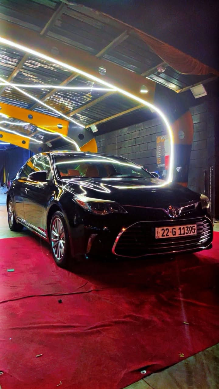 ئه ڤه لون ٢٠١٧ خليجى فول مواصفات
كفالة عامه بدون بارد بدون صبوخ 
ماشية ١٢٧ الف 
سعر ٢٥٥ بيهة مجال 
***********
