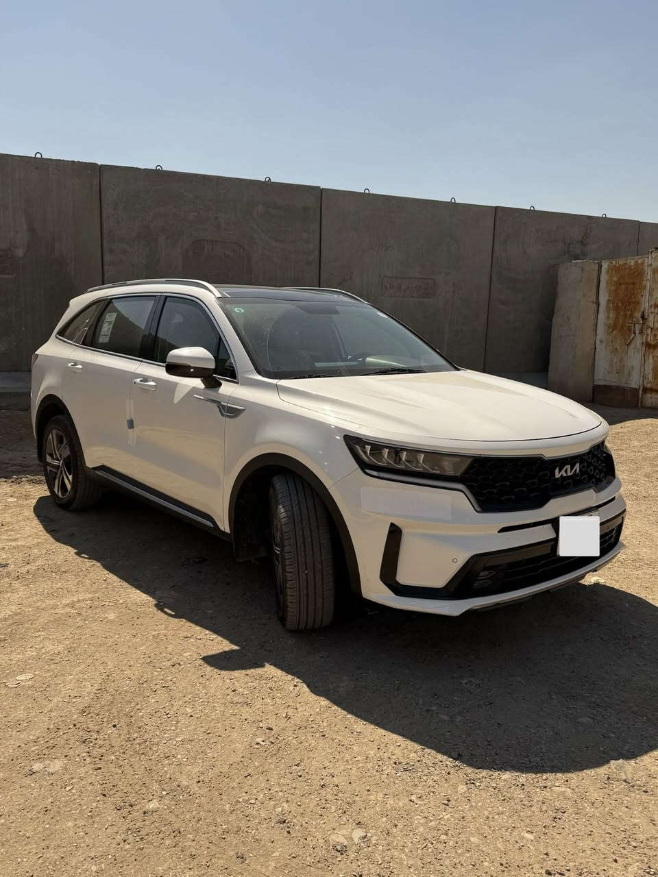 بسم الله الرحمن الرحيم 🤲
كيا سورنتو 2023 خليجي وكاله الدوليه ((فول مواصفات ))
سته سلندر V6 حجم المكينه 3.5 ماشيه 35 الف كفاله عامه عدا رصعتين مال حصوايه مسحوبات BDR باقي السياره كفاله من كلشي كير ومحرك مكفولات والسونار مرفق نهايه الصور الصور رقم بغداد باسمي السياره بنضافه الزيروو
بعدها بل لزكات الشركه 

المواصفات: 🚗 رجاءً المواصفات مهمه !!
لايت أربع عدسات 
جنطه كهرباء ذكيه ⚡️
مرايا وسطيه معتمه 
داخل لون ابيض جلد ⬜️
مانع تزحلق
حساسات أمانيه وخلفيه 🔔
تحكم ماوس 🖱️
7 راكب 🪑
كير ماوس 
بانوراما 🌁
كراسي 2 كهرباء 💺
بصمه ابواب ودخول ذكي 🔐
جنطه كهرباء ذكيه 🤖
مرايا كهرباء مع اشيار ⚠️
ويل حجم 20 الجبير 🛞
بردات خلفيه بلاديه ◾️
تبريد 3 قطع شاشه🧊❄️
4 انضمه قياده 🚀
شاشه جبيره 🖥️
رادارات ‼️
شاحن واير ليس 🔋
لايت وبك لايت ليد 💡
لايت زنون وعدسه دواره 🔦
تحكمات ستيرن 🎛️
اوتو هولد 

وهواي مواصفات غير مذكوره….

مكاني بغداد 📍

سعر السياره : 290  ورقه وبيه مجال بسيط

للاستفسار ☎️ ***********
