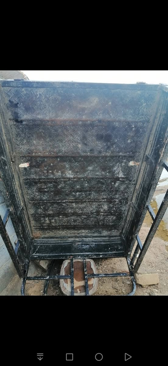 بدي بدون باب للبيع كربلاء المقدسة شارع الحافظ قريب على جامعة الفريحه
سعره 115و بيه مجال واتساب***********
