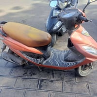 كامكو للبيع الدراجه حلوه كفرات كهربائي كله شغاله بس المكينه بيه تبخير ...