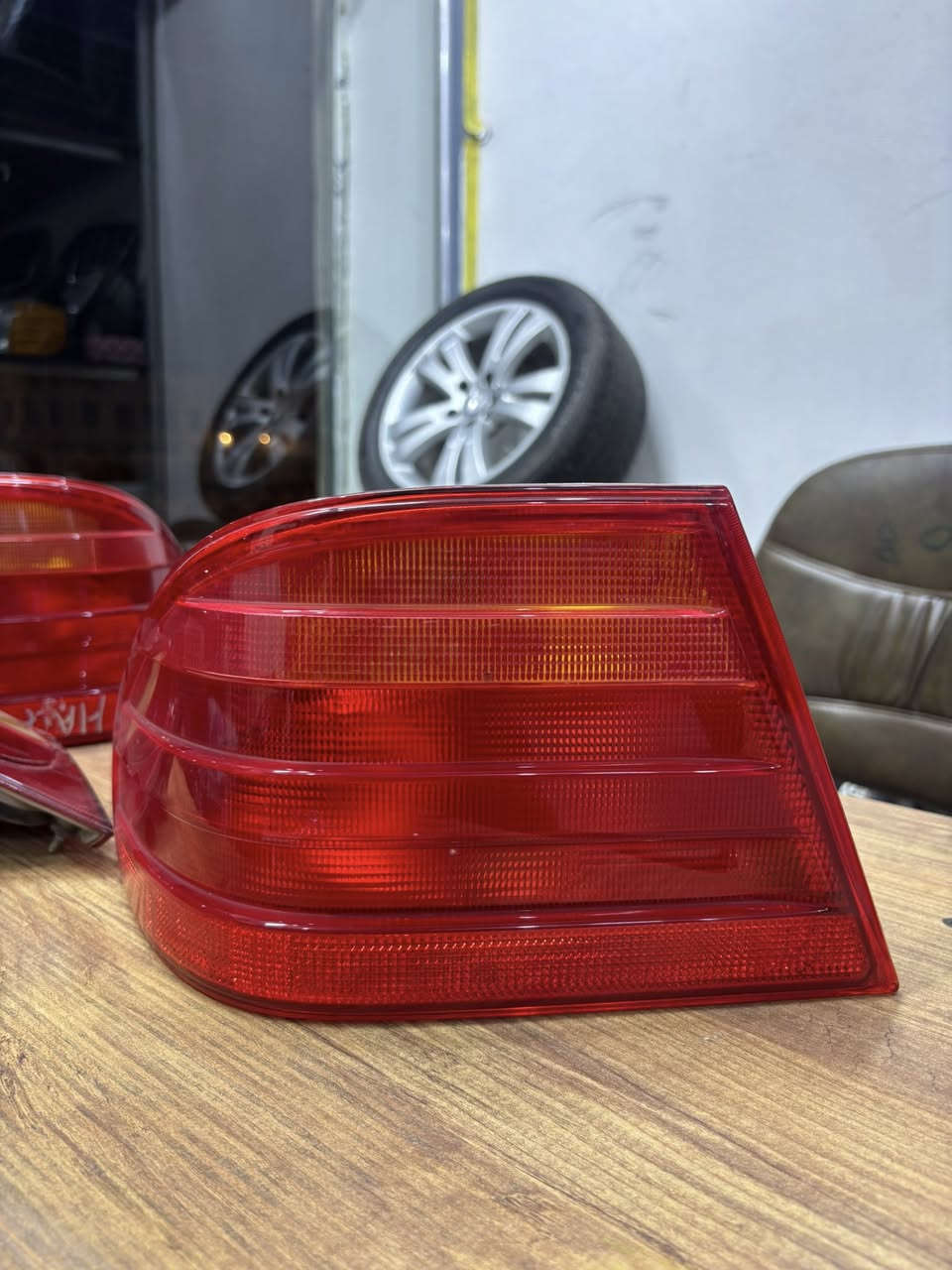 قطع غيار  مارسيدس والكماليات 🚗

متوفر  تخم بك لايت w210

السعر 65 
96 
   

للحجز على خاص او اتصال واتساب  

 ***********☎️📞
اتصال واتساب 

العنوان  -النجف الاشرف  ملحق قرية  الغدير  الاولى الشارع الخدمي   رقم ال عمود  ( 70 )من جهة شارع كربلاء رقم العمود (290 )من جهـه شارع المطار الصب
