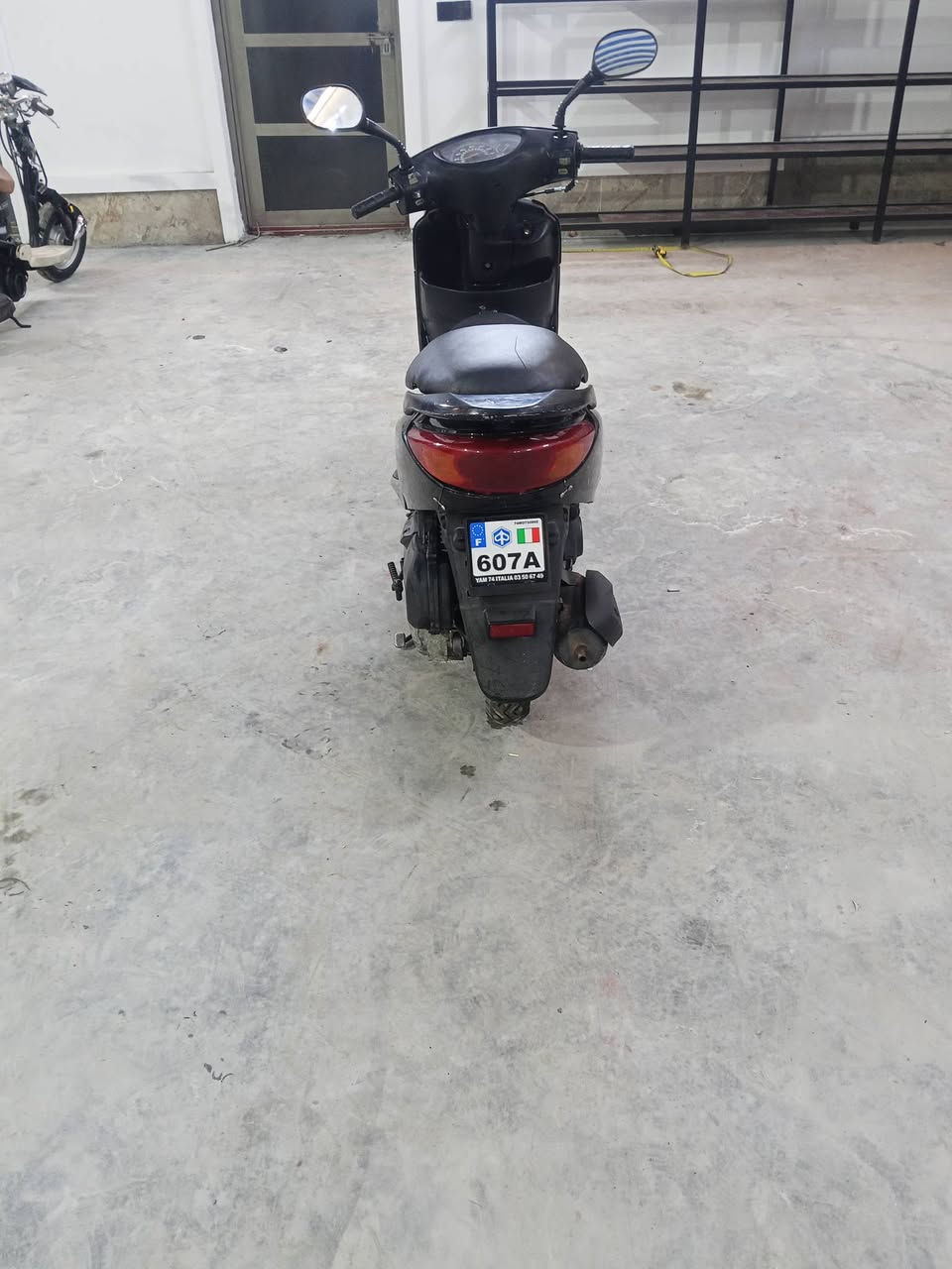 دراجه بريز نظيفة مكينة ابلاديه سلف هندر كهربائيات كلها شغاله اورقها كامله مكاني الشعب سعرها 500 التليفون ***********
