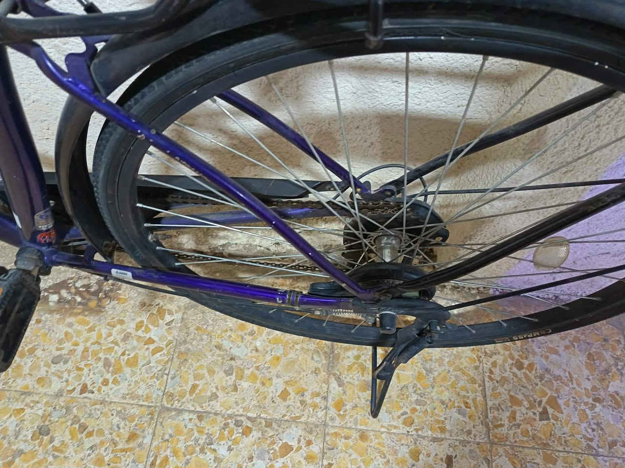 باسكل لبيع سعر 130بي مجال اتصال على رقم ***********
