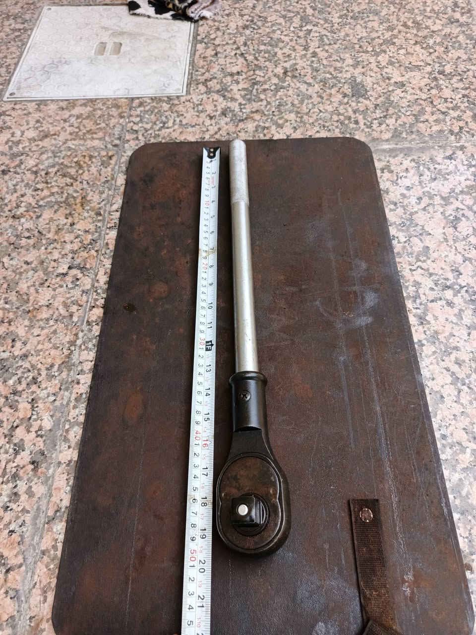 للبيع راچت TEKIRO ياباني أصلي
شغل قوي وثقيل CR-MO
الحالة جيدة ويشتغل تمام

السعر: 75 ألف عراقي
المكان: البصرة

واتساب فقط:
***********
