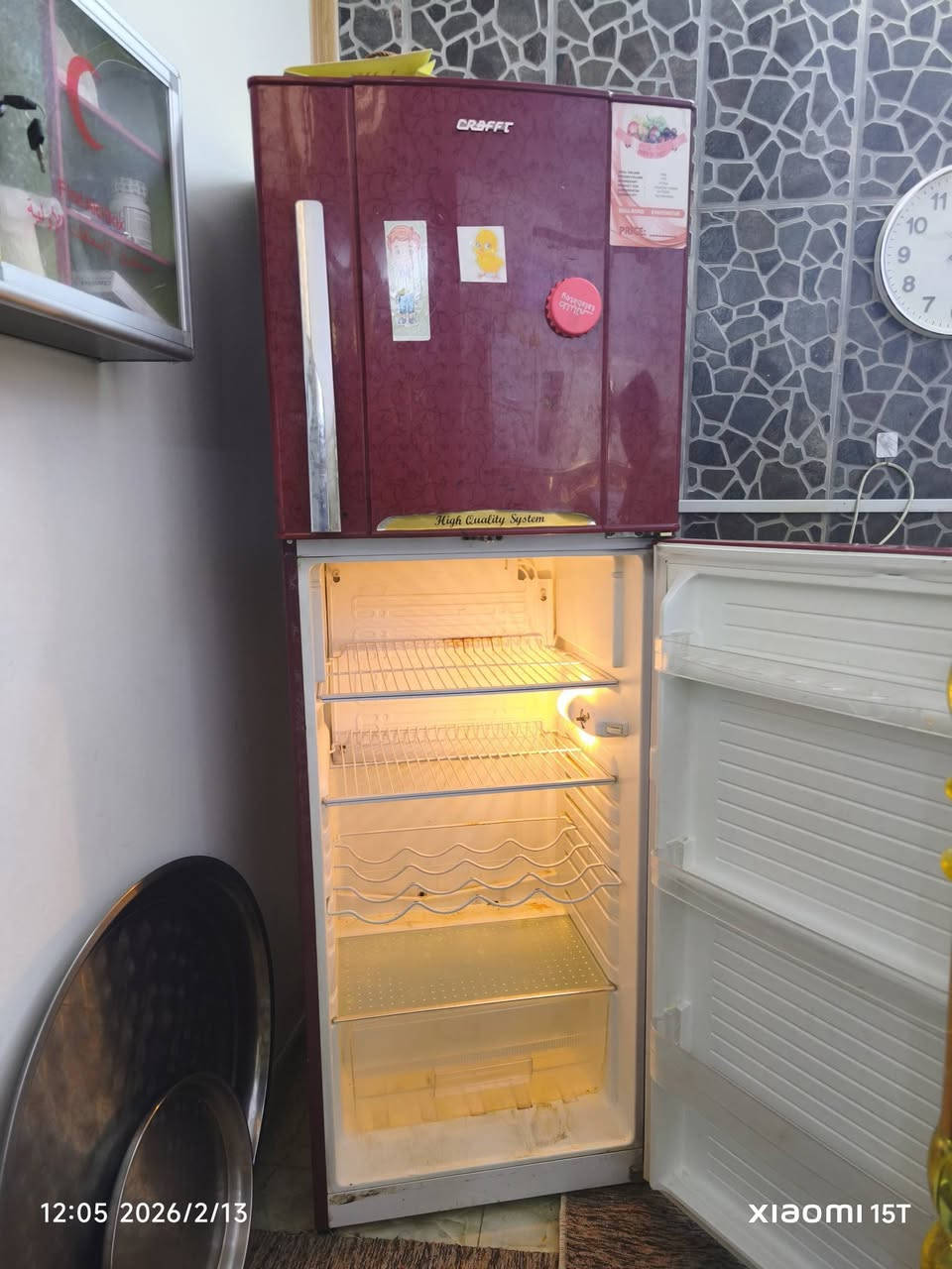 ثلاجة كرافت اصلي
14 قدم 
مكفولة من الشخط اخت الجيدة
السعر 250 الف فقط 
شوف الصور وانت احكم
المكان بغداد حي الجامعه قرب جامع نجمة
للاتصال: *********** وتس اب
