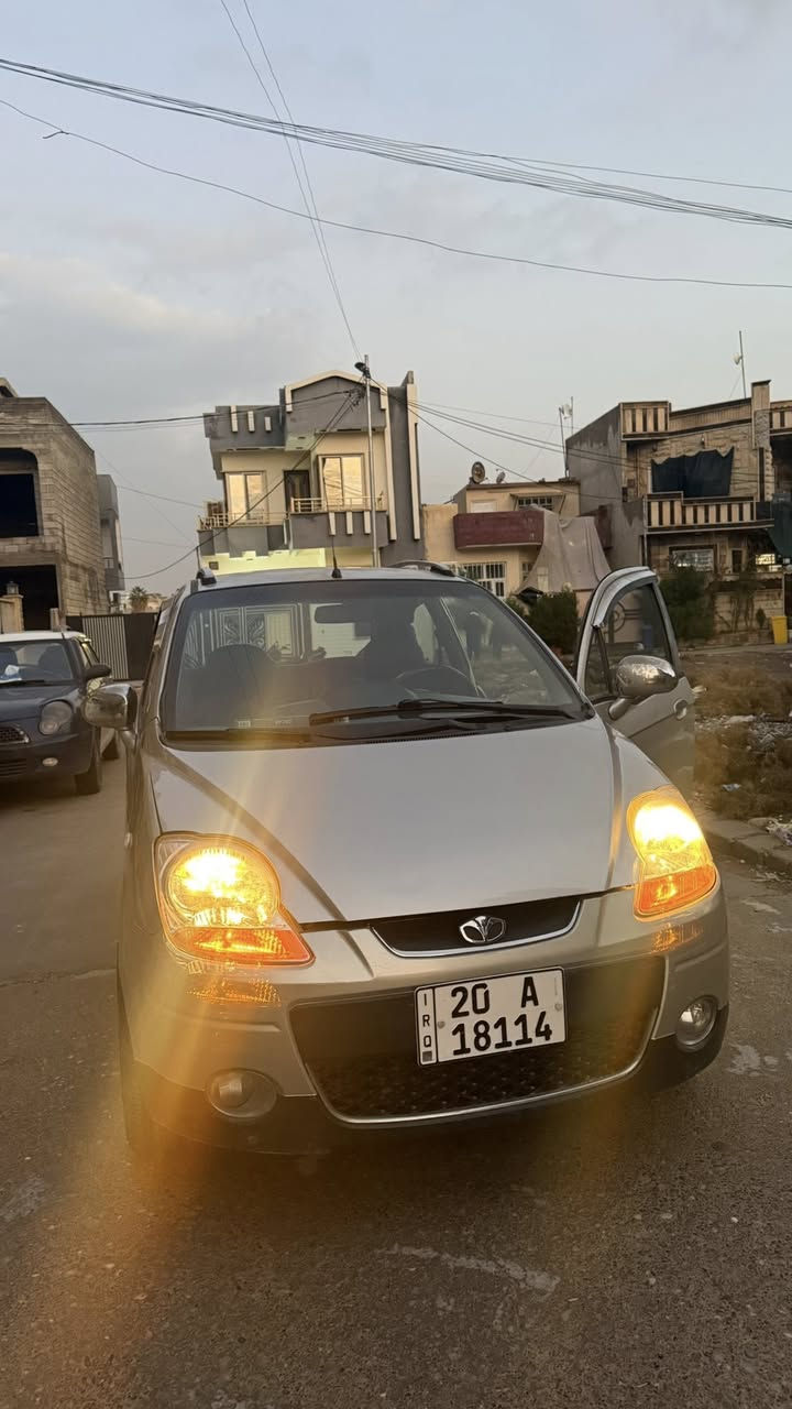 السلام عليكم
دايو مديل 2008 
رقم ديالى دولي 
بأسمي تحويل موصل 
صبغ بونيد 
وجاملغ يمين 
ملاحضات بيها السيارة القشر كدام العين 
كير توماتيك 
جام كهرب (الكدام)
تبريد شغال بارد ثلج 
تدفئة شغالة حارة 
كير مكينة شرط 
السيارة ويل كب 
اضافة شاشة وكامرة ✅
كهربائيات كلها شغالة بالكامل 
السعر 43 مجالها بسيط 
للتواصل : 

***********
***********

الارقام اثنينهم واتساب
