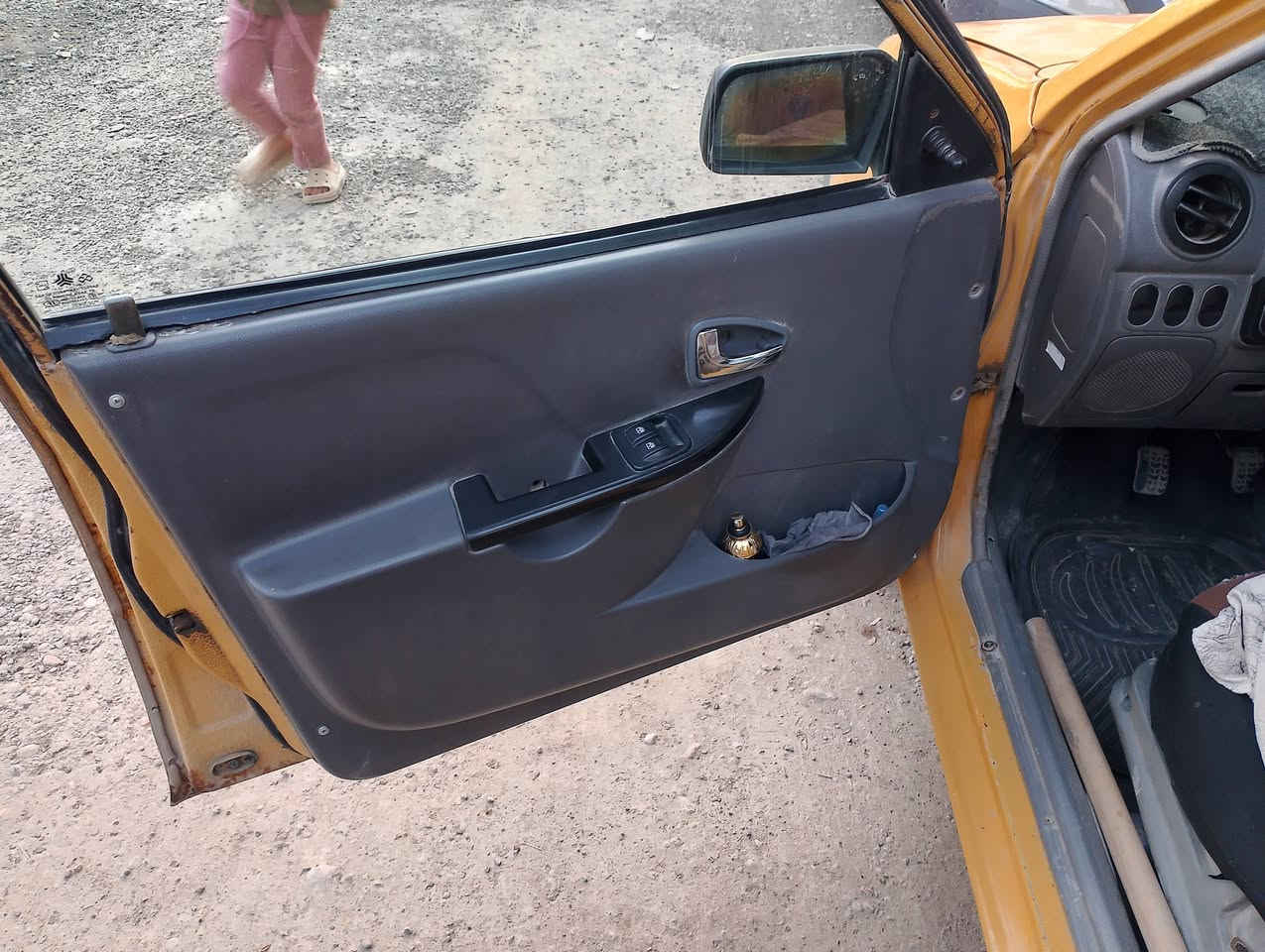 السلام عليكم
سايبا موديل 2012 للبيع
السياره خير من الله وايدي بيهه دائما. محرك خير من الله 
بس الكير بي مشكله النمره 4 تفلت
ومشط ستيرن ينكط كلش قليل 
اما الباقي كله مقبول والحمد الله السعر 32 وبيه مجال بسيط التواصل على الرقم
0776710234


**إذا كنت صاحب هذا الإعلان وتريد حذفه لأي سبب، رجاءا أرسل رسالة إلى الدعم الفني**