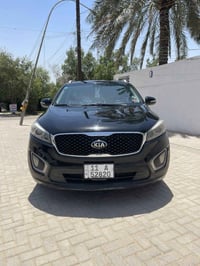 كيا سورنتو موديل 2017 وارد امريكي حادثه تكردخ صفحة اليمنى بدون دواخل ل...