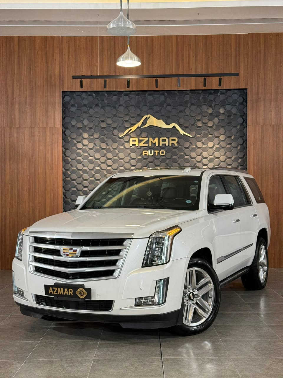 السلام عليكم
كاديلاك اسكاليد 
موديل:- ٢٠١٦ 
السعر :-33,700$
اخوان السياره جديده جدا ومابيها نقص 
وكلشي بيها بشرط 
وارد  خليجي شركة المنصور 
فول مواصفات رادار وخمس كامرات وكشنات تدفئة وتبريد وكهرباء وخزن وكشن هزاز ومراية داخلية كامرا hd وبعد هواي مواصفات ماتنذكر  
ملاحظة:-  سنوية وهزة جديدة ثاني يوم تحويل 

العنوان :- السليمانية المعارض الجديدة شركة( ازمر اوتو )
أخوكم :- أيڤان جلال 
للاستفسار :- ***********
وتس اب :- ***********
