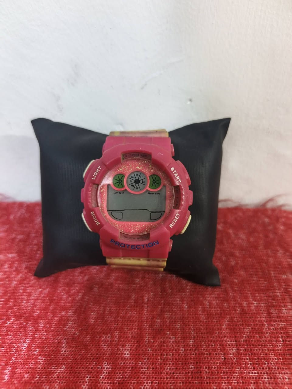 ساعات باله اي قطعه 10 كلهن شغالات بيهن جي شوك


**إذا كنت صاحب هذا الإعلان وتريد حذفه لأي سبب، رجاءا أرسل رسالة إلى الدعم الفني**