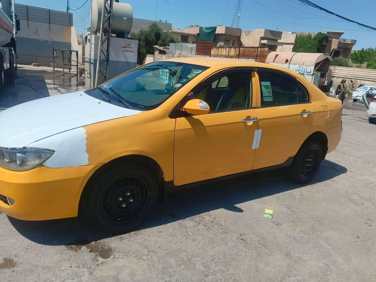 للبيع فقط نفدا
ليفان حجم620 موديل2012رقم بغداد مشروع وطني كير عادي محرك بلادي بدون ضربه قوية ابد مكينة وكير وطخم جدد تايرات نظيفة مشي معاملة الرقم جديد بأسمي تاخذ صافي لوحات جدد سعر28 /*********** مكلف بنشر ماجاوب خاص اتصل
