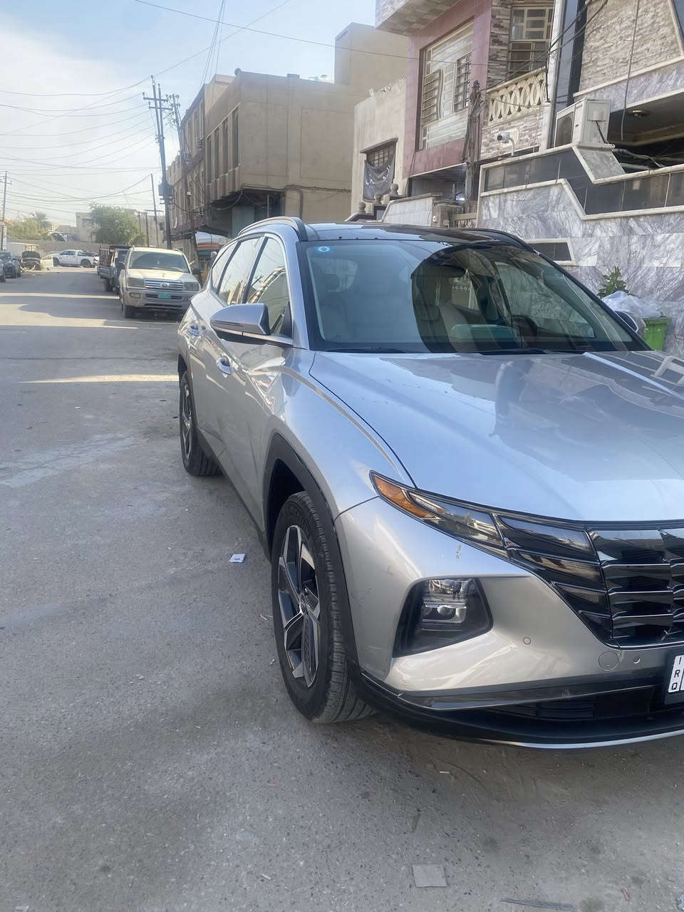 توكسان موديل 2024 واردامريكي هايبرد حادث جاملغ الأيمن امبدل ومصبوغ وأربعة أصابع بالحافة مال بنيد  فقط بدون شاصي او لغد بدون ايرباك فول واحد على واحد هاترك يعني بنوراما جلد خمس كامرات تدفئة تبريد بالكشنات ذاكرة كشن هواي بيها مواصفات  رقم بغداد انكليزي ابسمي ماشية 14الف مكاني بغداد الجديده السعر 215 وبيها شي بسيط ***********
