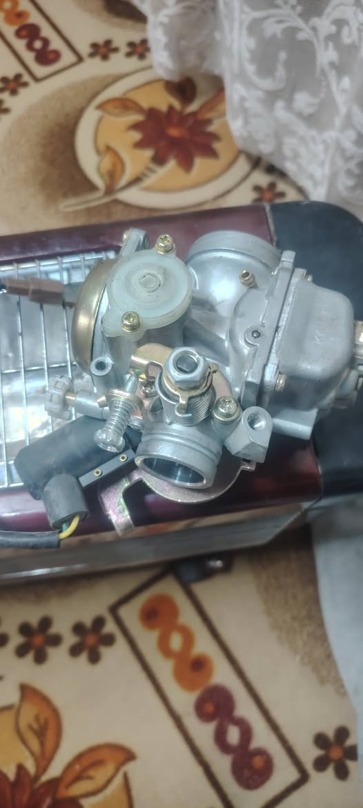 كابريتر دراجه فراشه جديده شديتها وفتحتها فقط سعرها 20 الف للاتصال *********** النجف, العراق
