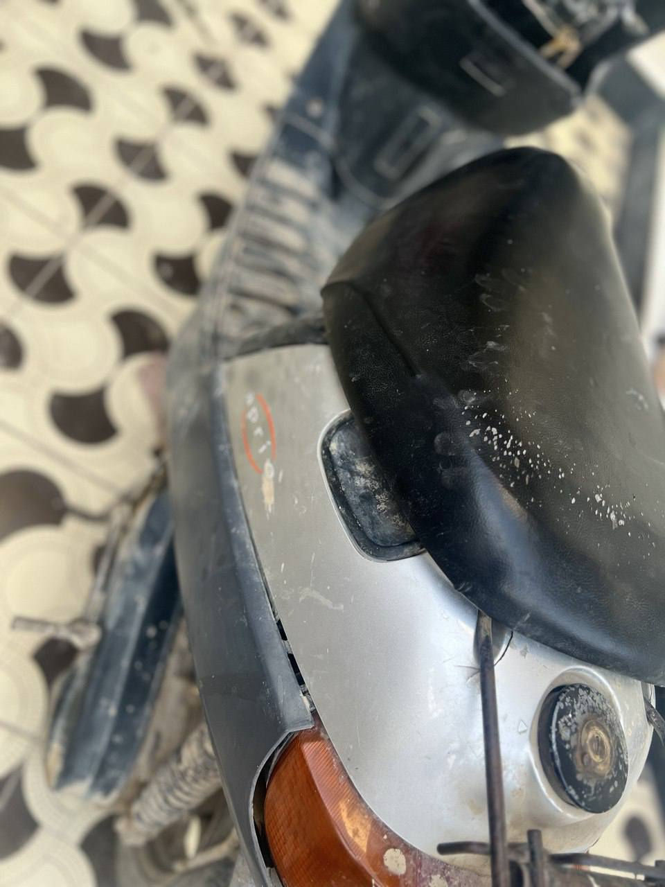 دراجة زعرة للبيع الدراجه متروكة صارلها شهرين ابيع هالموجود مكاني ديوانية مركز ***********
