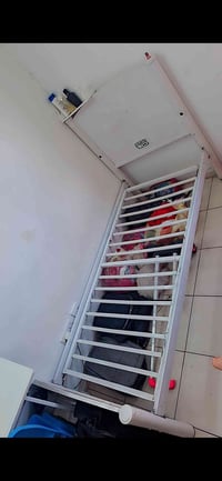 نضيفه • قويه • سرير