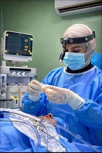 دكتورة منى مؤيد • أنف أذن حنجرة • الطارمية شارع الشهداء