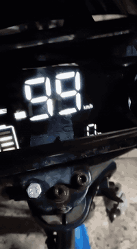 دراجه كهربا • بطاريات ٨٠٪ • بلوتوث