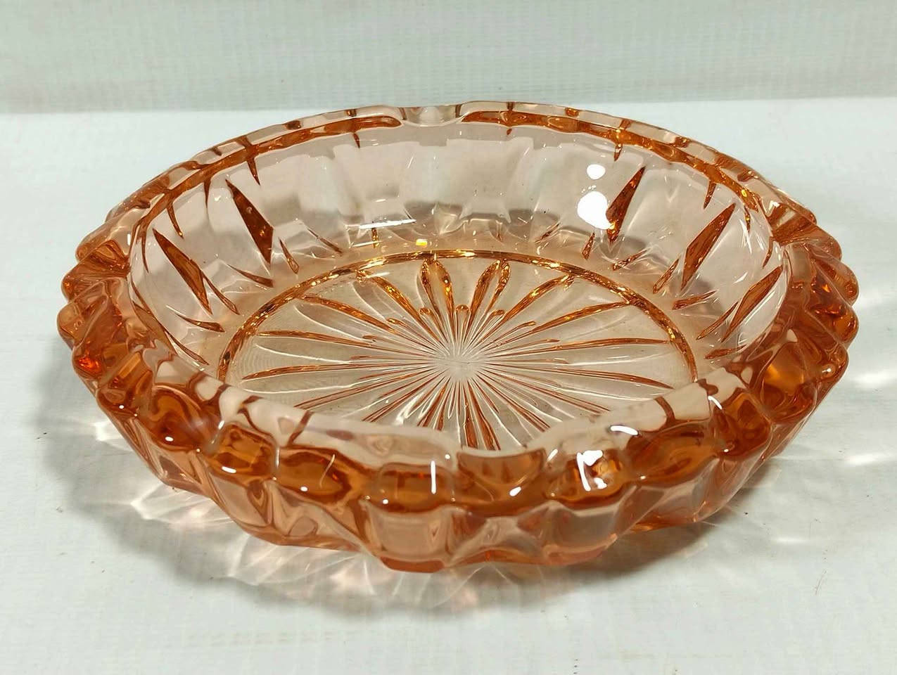 Vintage French Crystal Ashtray 
D. 15 Cm الاسكندرية, مصر


**إذا كنت صاحب هذا الإعلان وتريد حذفه لأي سبب، رجاءا أرسل رسالة إلى الدعم الفني**