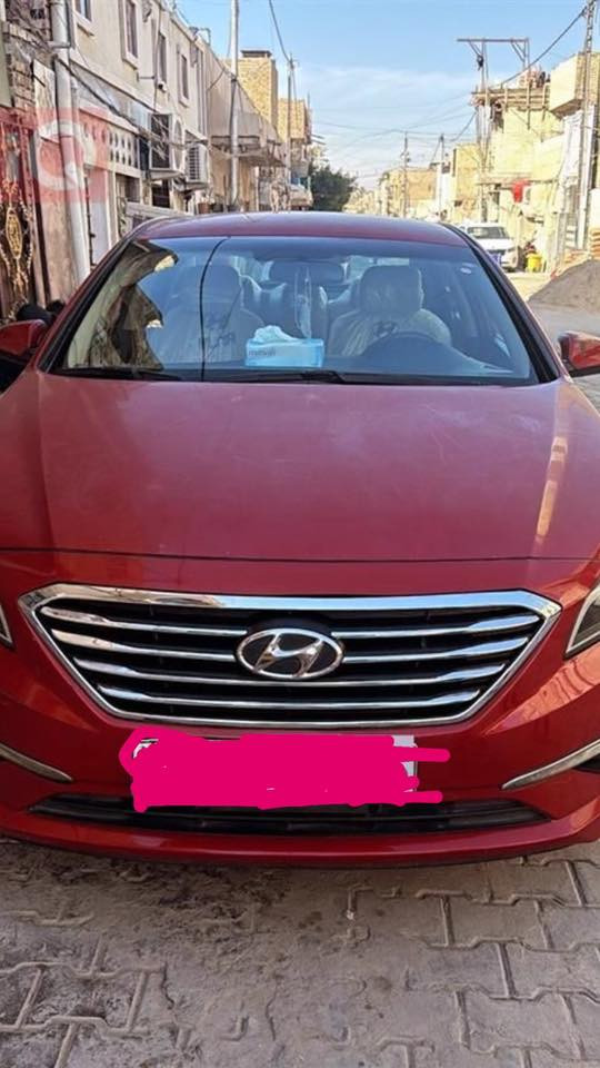سوناتا 2017  وارد امريكي
حادثها جاملغ الخلفي لايمن 
محرك 2400 GDI
محرك وكير بلادي ممفتوح برغي بيهن 
رقم اربيل باسمي
مواصفات عاديه
مانع انزلاق 
مثبت سرعه 
نظام ايكو + سبورت 
شاشه كبيره عطال 
سياره نظيفه وبل واقع احلى من الصور 
وحادث موضح بل صور 
وباقي المواصفات المعروفه
بغداد المنصور 
 السعر 120 وبي مجال 
الرقم ***********

