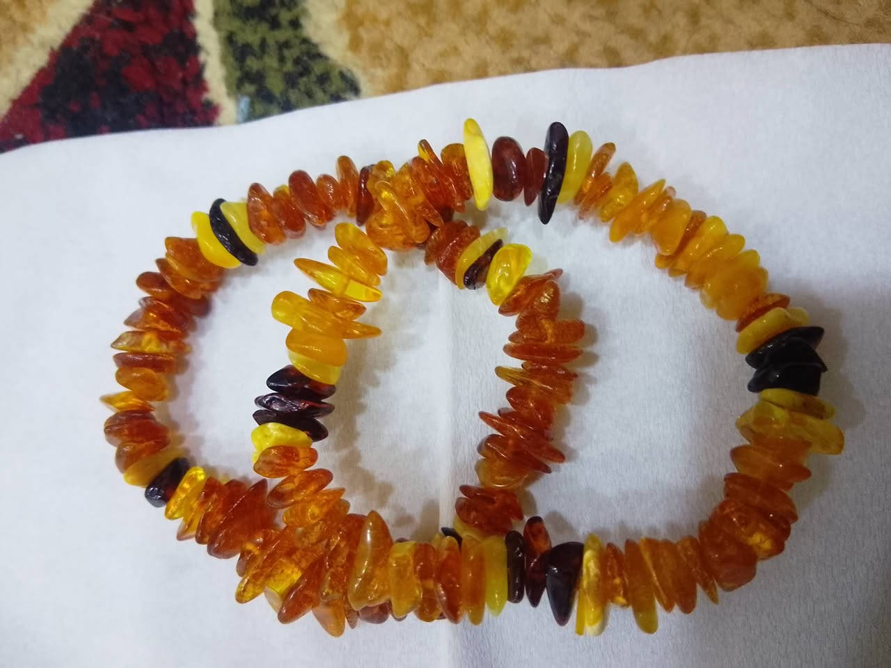 للبيع خواتم عقيق يماني فضه شفة العبد منقوش طلسم سيد علي القاضي وخاتم فضه شرف الشمس منقوش  وخاتم زبرجد فضه تراش خلية النحل قياس الخاتم 2ملم 
وسوار جزع اصلي حجم كبير  وسوارات كهرب واحجار عباس اباد كلمن وسعره. العنوان نجف  لا يوجد خدمة توصيل لمزيد من المعلومات مراسلة واتساب ***********
