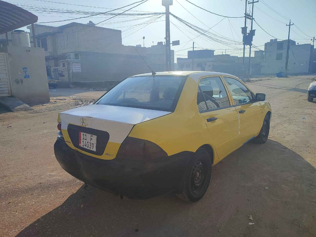 السلا عليكم
لانسر 2010 للبيع محرك كير خير من الله 
محرك 2000 رقم انكليزي بسمي تحويل ثاني يوم
حداديه جديده تخم تاير سياره ماناقصه شي السعر 65 وبيها مجال 
للستفسار الاتصال عل الرقم ***********
